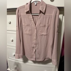 V NECK BUTTON DOWN